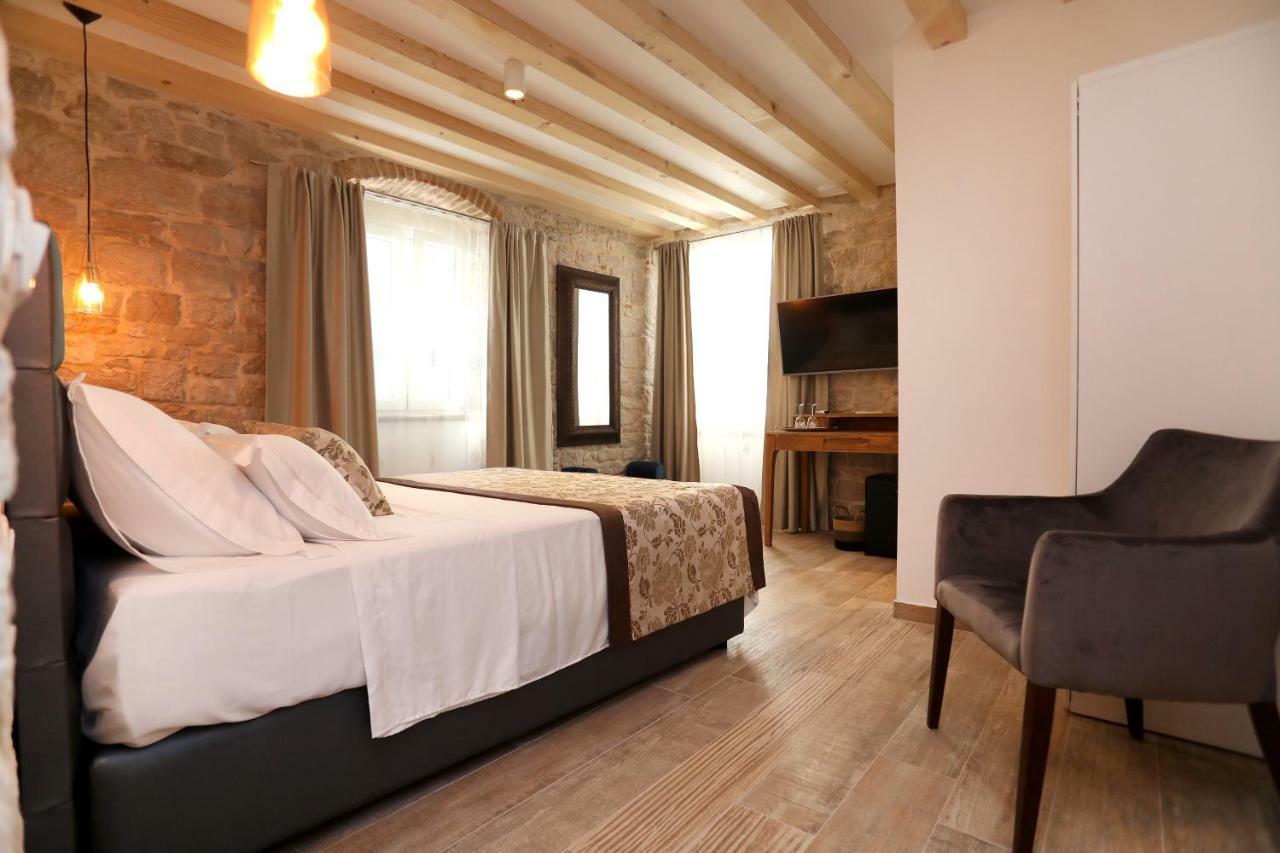 Villa Teuta Trogir Ngoại thất bức ảnh