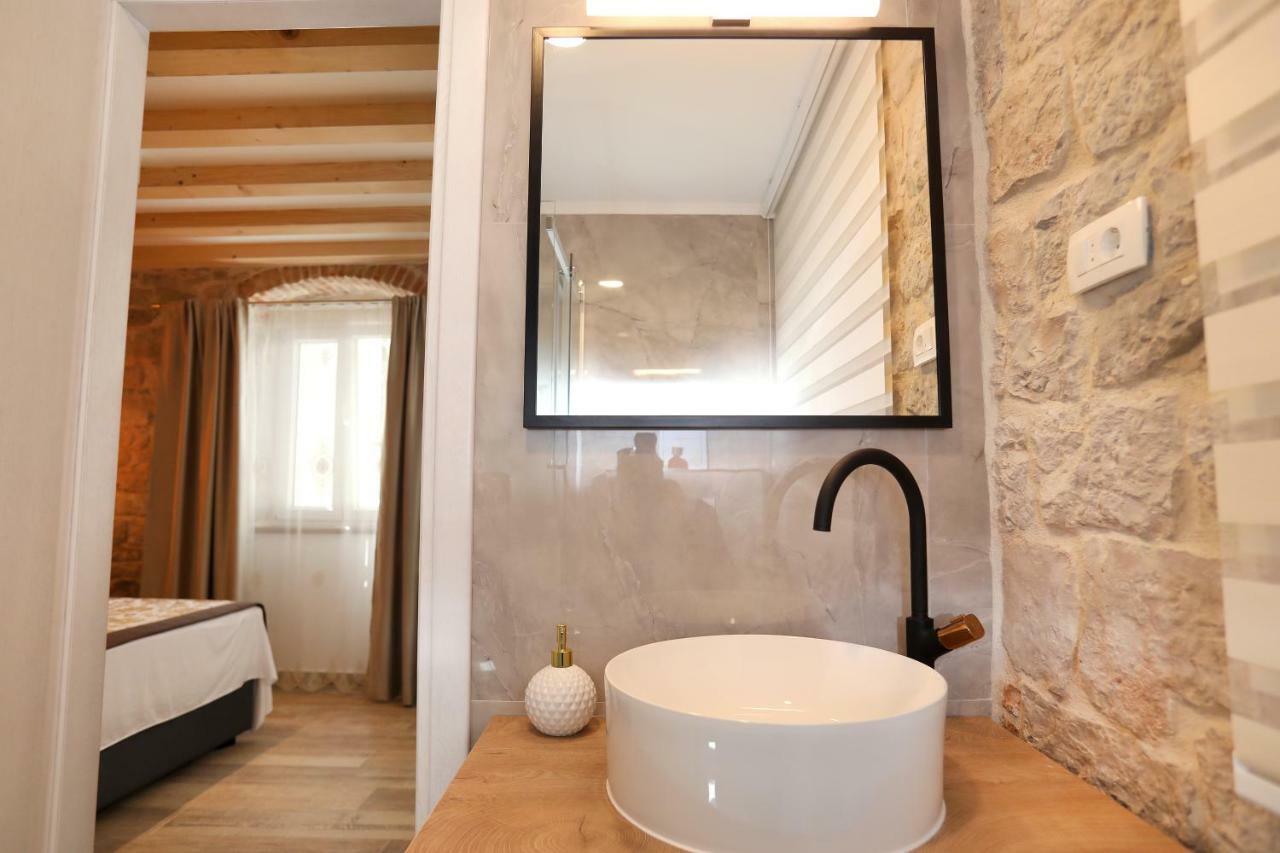 Villa Teuta Trogir Ngoại thất bức ảnh